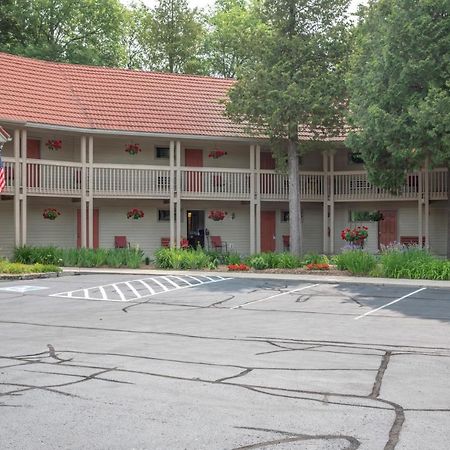 Ridges Inn & Suites Baileys Harbor Esterno foto