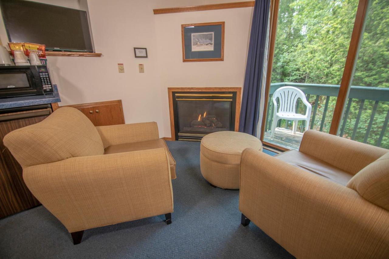 Ridges Inn & Suites Baileys Harbor Esterno foto