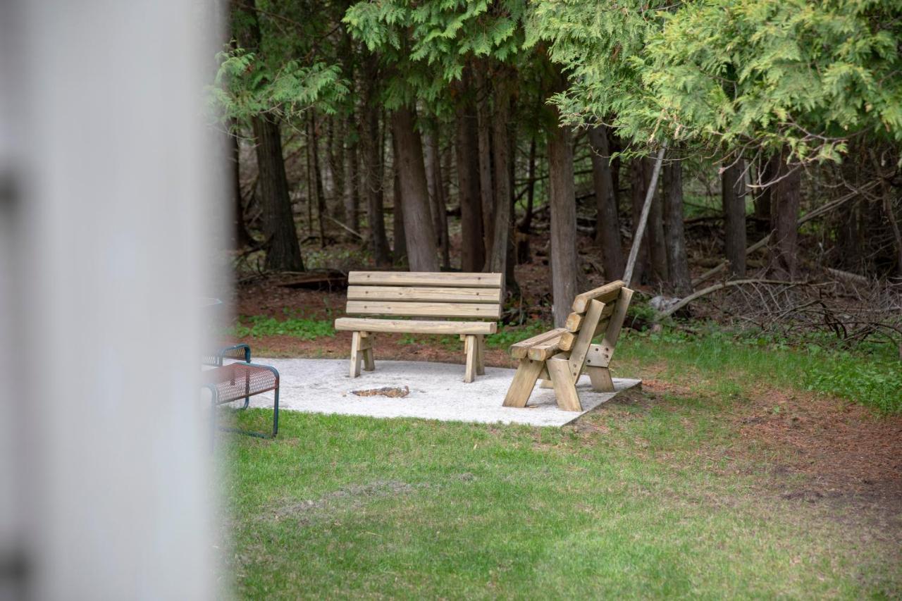 Ridges Inn & Suites Baileys Harbor Esterno foto